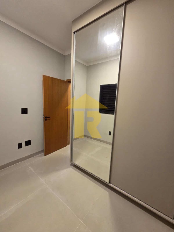 Casa com 3 quartos à venda, 120m² — foto 30 de 33