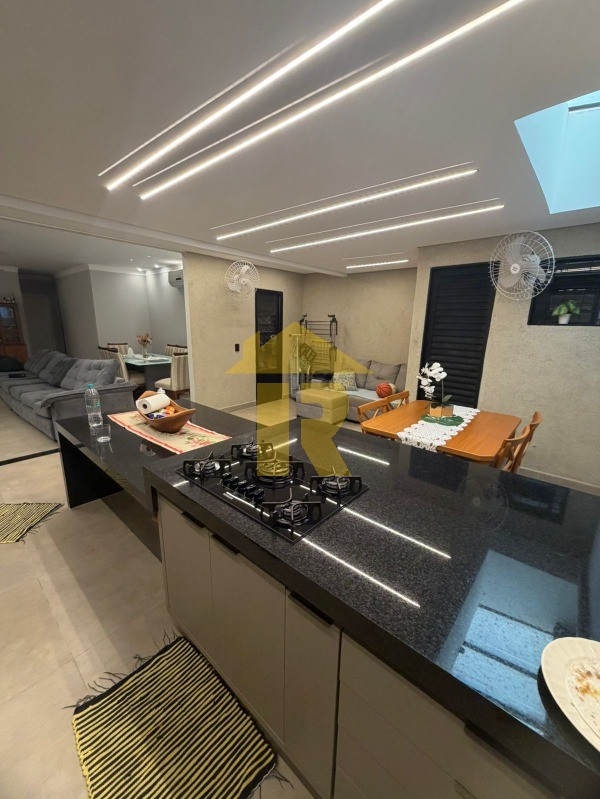 Casa de Condomínio com 3 quartos à venda, 120m² — foto 10 de 37