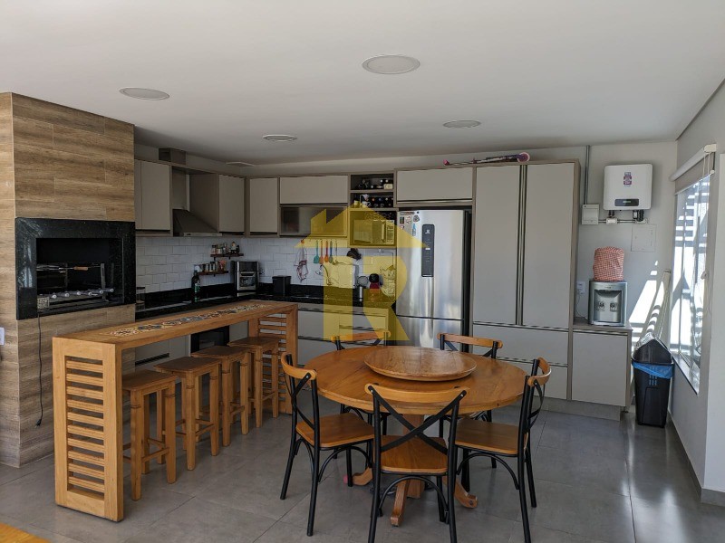 Casa de Condomínio com 3 quartos à venda, 140m² — foto 1 de 20