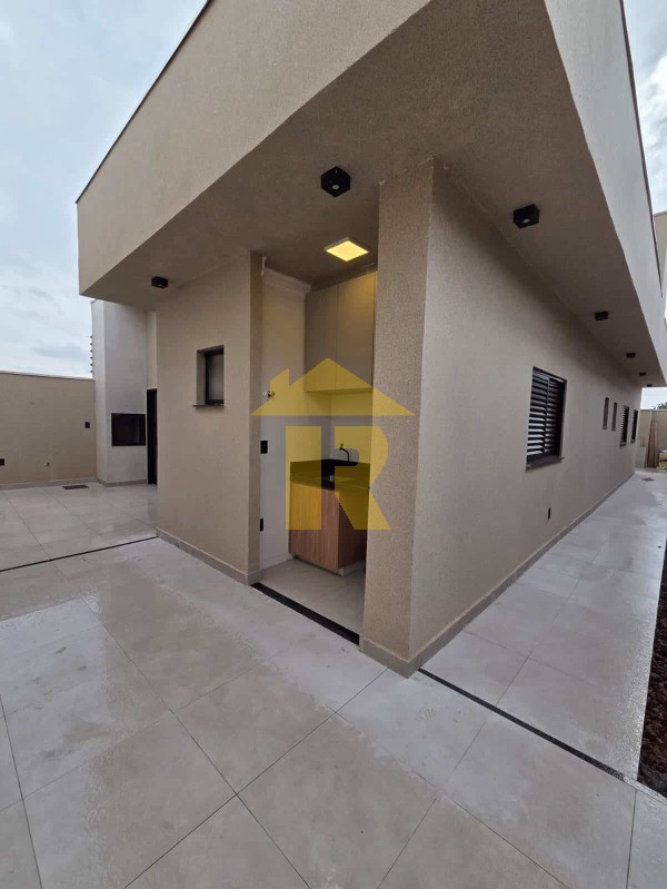 Casa com 3 quartos à venda, 120m² — foto 17 de 33