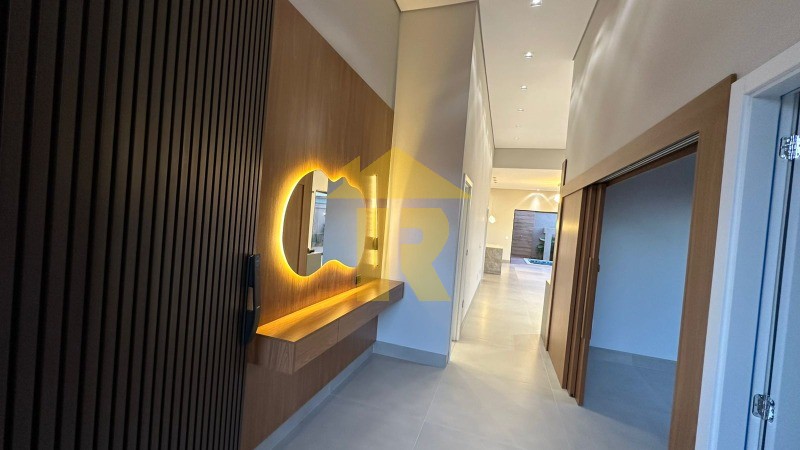 Casa de Condomínio com 3 quartos à venda, 211m² — foto 4 de 21