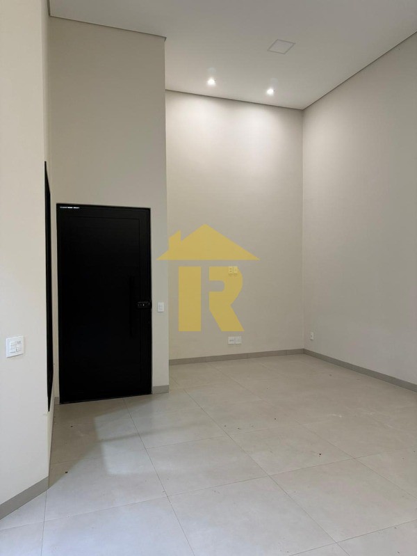 Casa de Condomínio com 3 quartos à venda, 120m² — foto 2 de 24