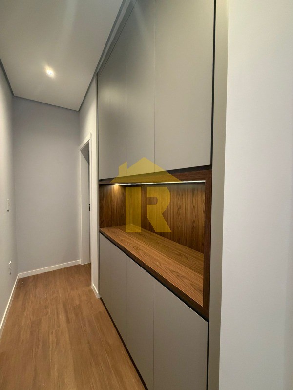 Casa de Condomínio com 3 quartos à venda, 181m² — foto 13 de 25