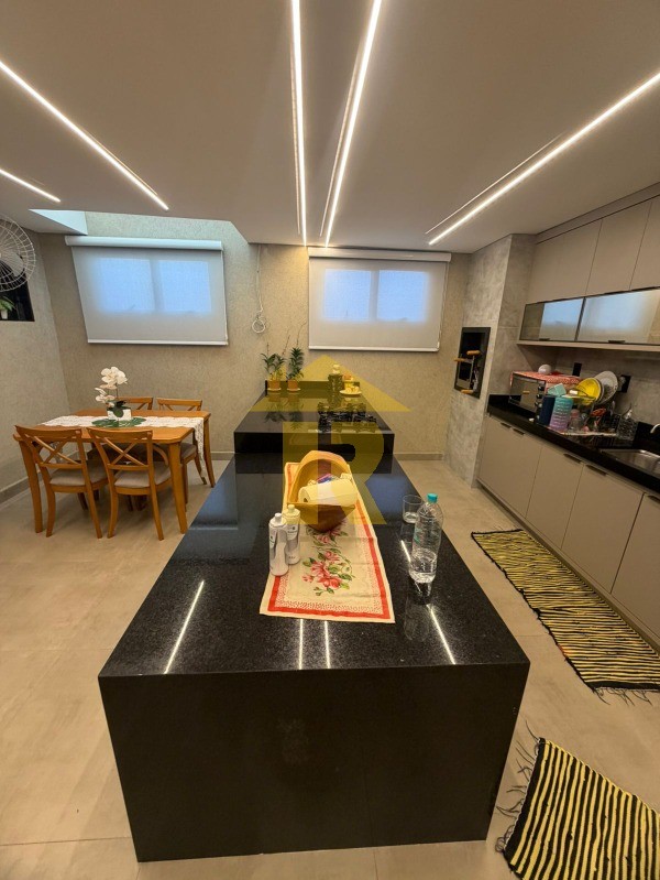 Casa de Condomínio com 3 quartos à venda, 120m² — foto 11 de 37