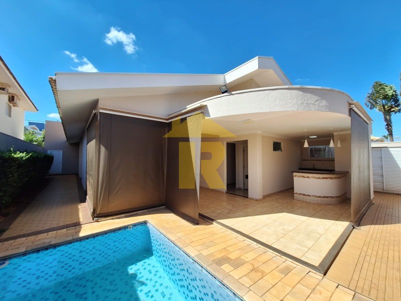 Casa de Condomínio com 3 quartos à venda, 247m² — foto 15 de 24