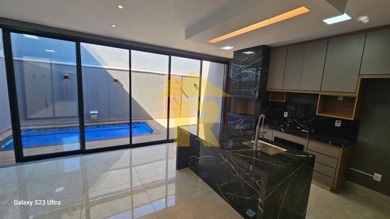 Casa de Condomínio com 3 quartos à venda, 184m² — foto 14 de 48