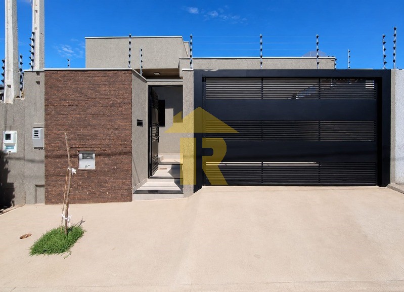 Casa com 2 quartos à venda, 105m² — foto 1 de 21