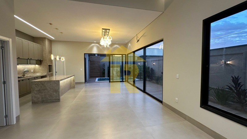 Casa de Condomínio com 3 quartos à venda, 211m² — foto 7 de 21
