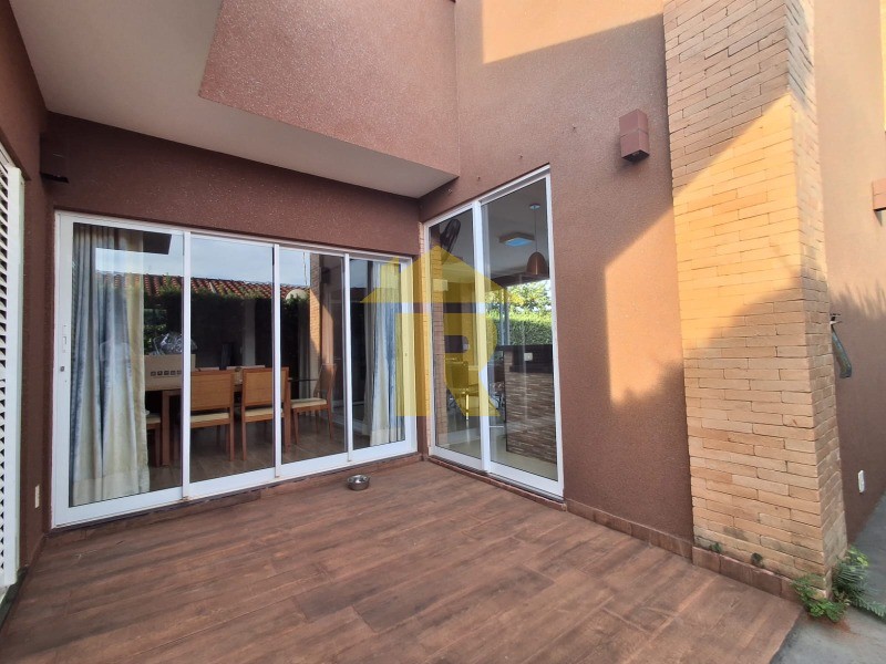 Casa de Condomínio com 3 quartos à venda, 250m² — foto 11 de 56