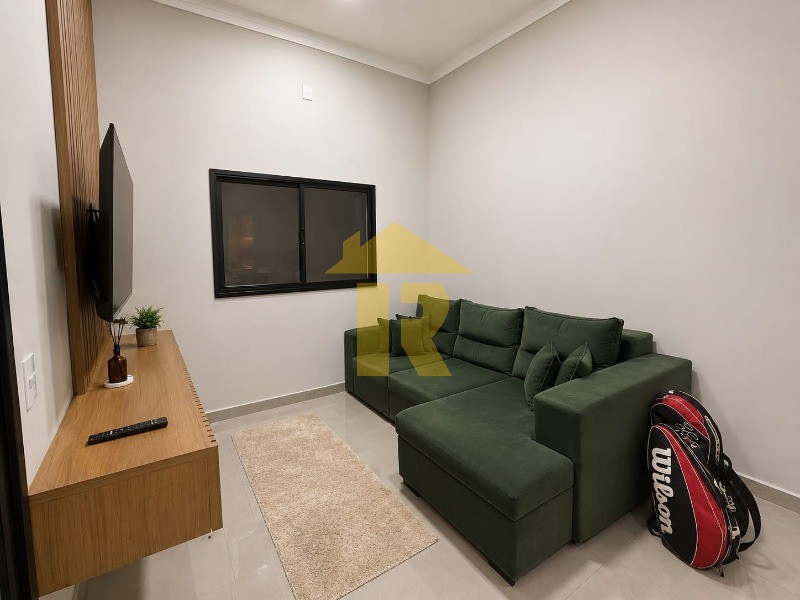 Casa com 2 quartos à venda, 105m² — foto 3 de 21