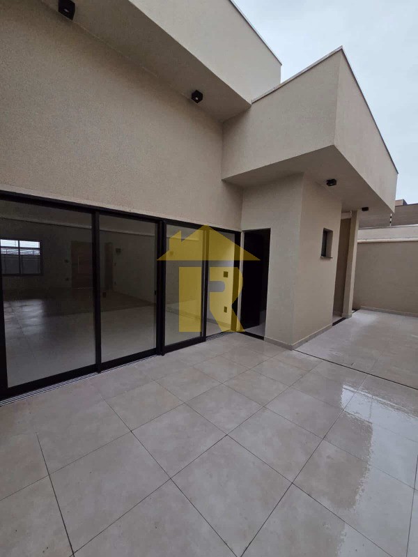 Casa com 3 quartos à venda, 120m² — foto 16 de 33