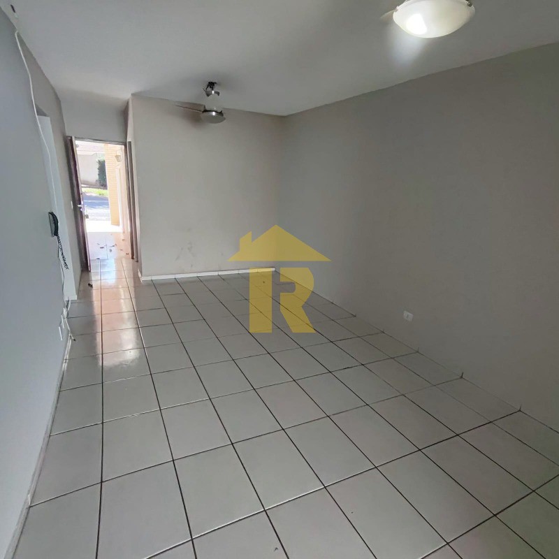Casa de Condomínio com 3 quartos para aluguel, 110m² — foto 4 de 22