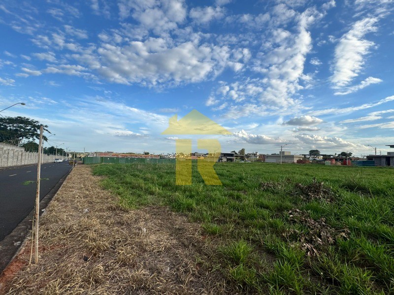 Terreno / Lote / Condomínio  à venda, 405m² — foto 6 de 42