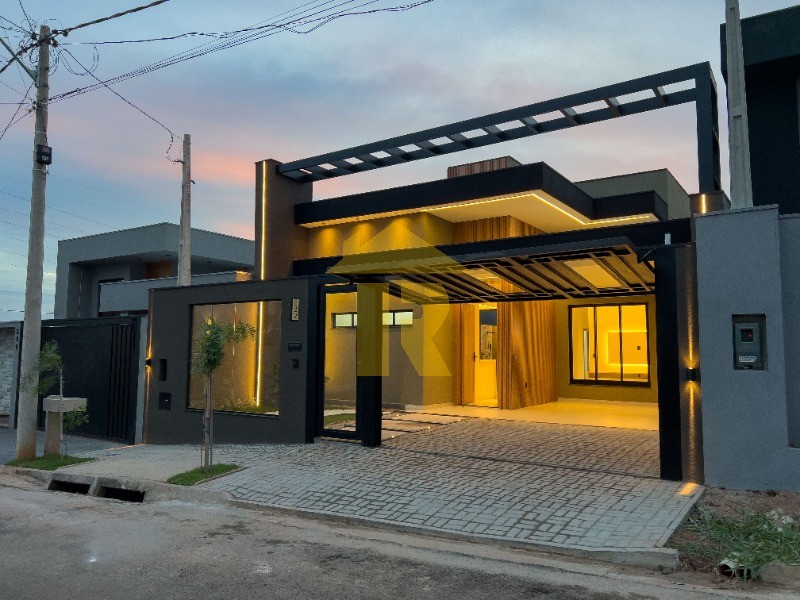 Casa com 3 quartos à venda, 124m² — foto 2 de 55