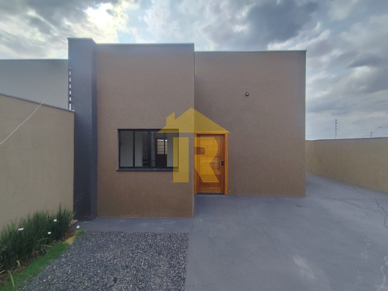 Casa com 2 quartos à venda, 70m² — foto 2 de 31