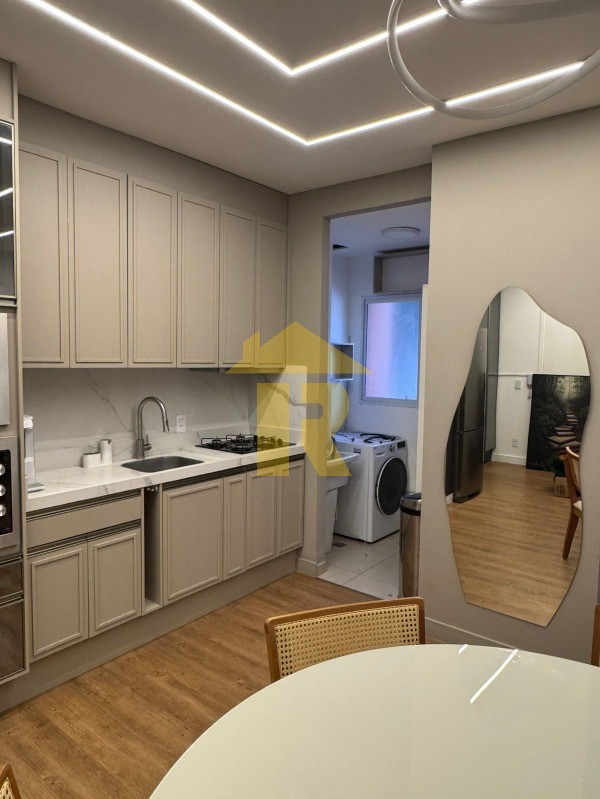Apartamento com 2 quartos à venda, 53m² — foto 13 de 18