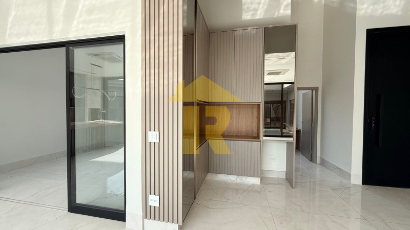 Casa de Condomínio com 4 quartos à venda, 299m² — foto 13 de 45