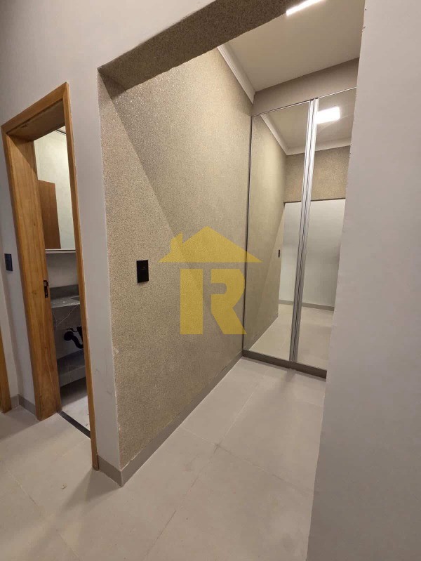Casa com 3 quartos à venda, 120m² — foto 25 de 33