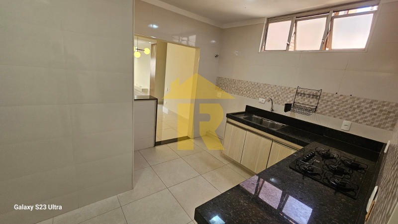 Apartamento com 3 quartos à venda e aluguel, 98m² — foto 4 de 33