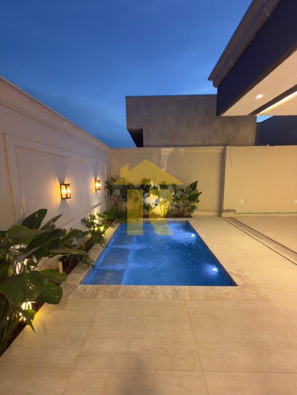 Casa de Condomínio com 3 quartos à venda, 180m² — foto 10 de 21