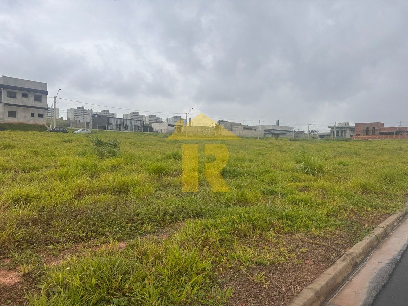 Terreno / Lote / Condomínio  à venda, 500m² — foto 9 de 32