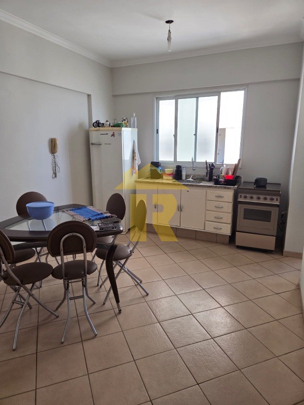 Apartamento com 1 quarto à venda, 60m² — foto 2 de 20