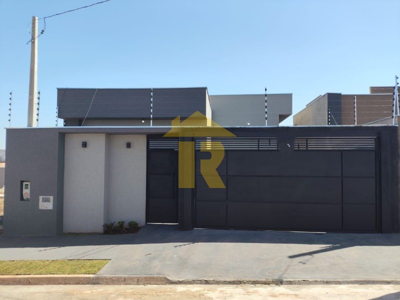 Casa com 2 quartos à venda, 70m² — foto 1 de 21