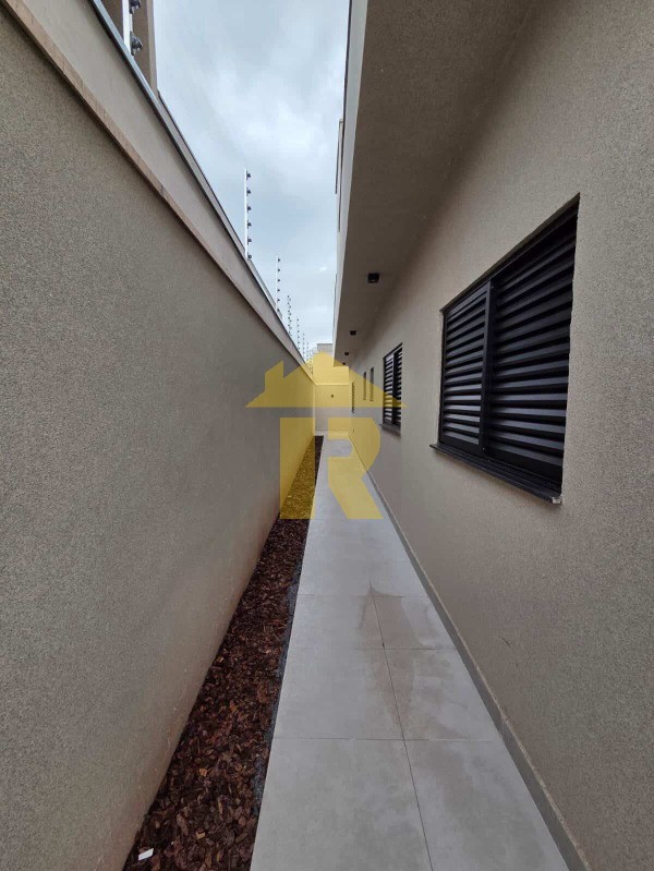 Casa com 3 quartos à venda, 120m² — foto 20 de 33