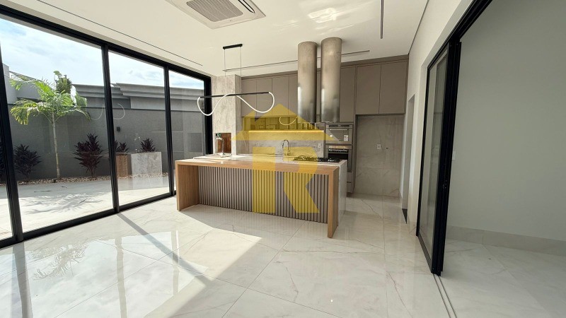 Casa de Condomínio com 4 quartos à venda, 299m² — foto 17 de 45