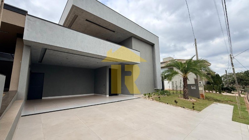 Casa de Condomínio com 3 quartos à venda, 230m² — foto 4 de 45