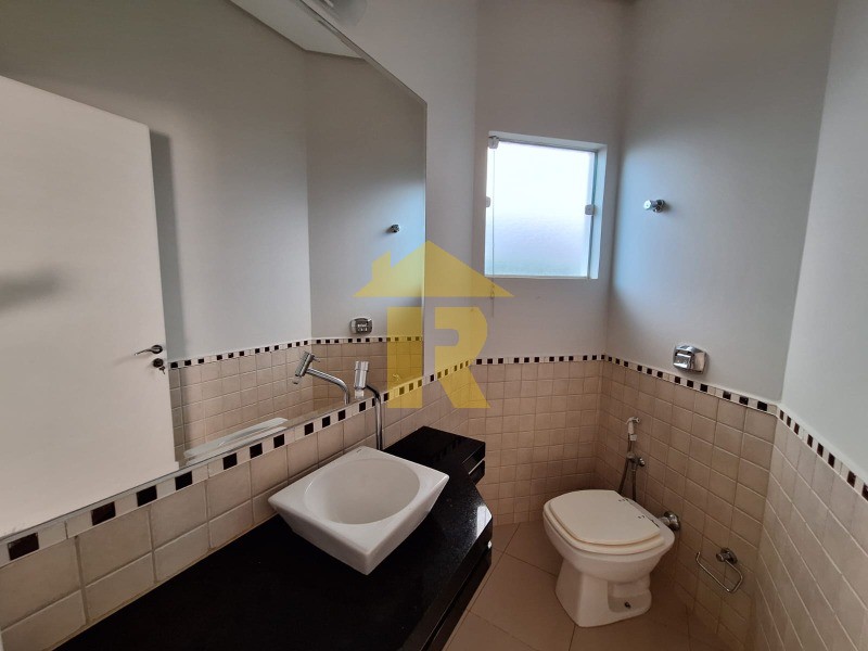 Casa de Condomínio com 3 quartos à venda, 247m² — foto 6 de 24
