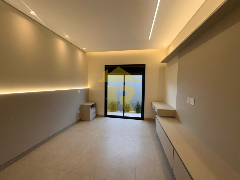 Casa de Condomínio com 3 quartos à venda, 245m² — foto 41 de 63