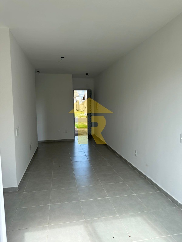 Casa de Condomínio com 2 quartos à venda, 45m² — foto 2 de 20