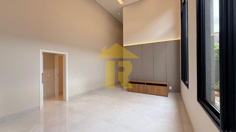 Casa de Condomínio com 3 quartos à venda, 230m² — foto 7 de 45