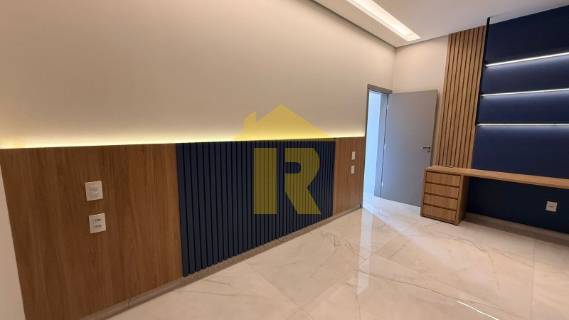 Casa de Condomínio com 4 quartos à venda, 299m² — foto 24 de 45