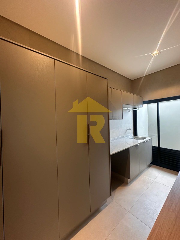 Casa de Condomínio com 3 quartos à venda, 245m² — foto 27 de 63