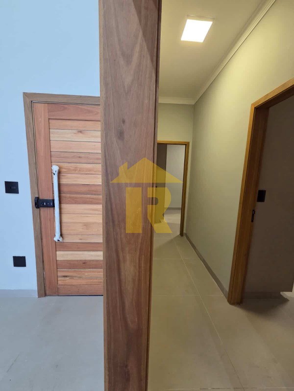 Casa com 3 quartos à venda, 120m² — foto 10 de 33