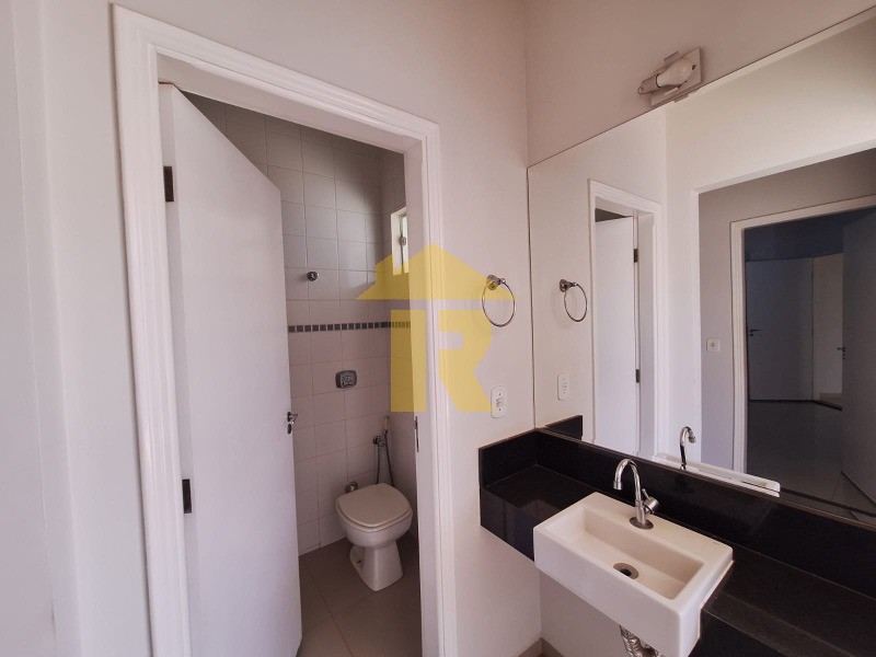 Casa de Condomínio com 3 quartos à venda, 247m² — foto 22 de 24