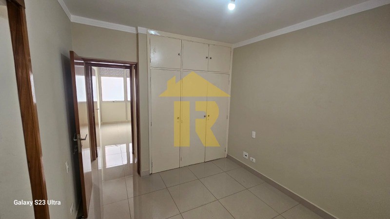 Apartamento com 3 quartos à venda e aluguel, 98m² — foto 16 de 33