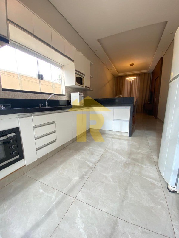 Casa de Condomínio com 3 quartos à venda, 110m² — foto 9 de 33