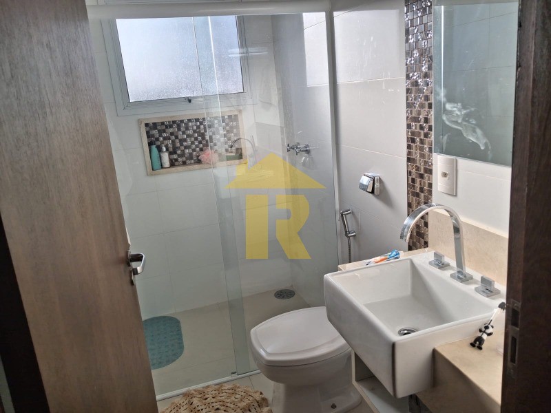 Casa de Condomínio com 3 quartos à venda, 250m² — foto 32 de 56