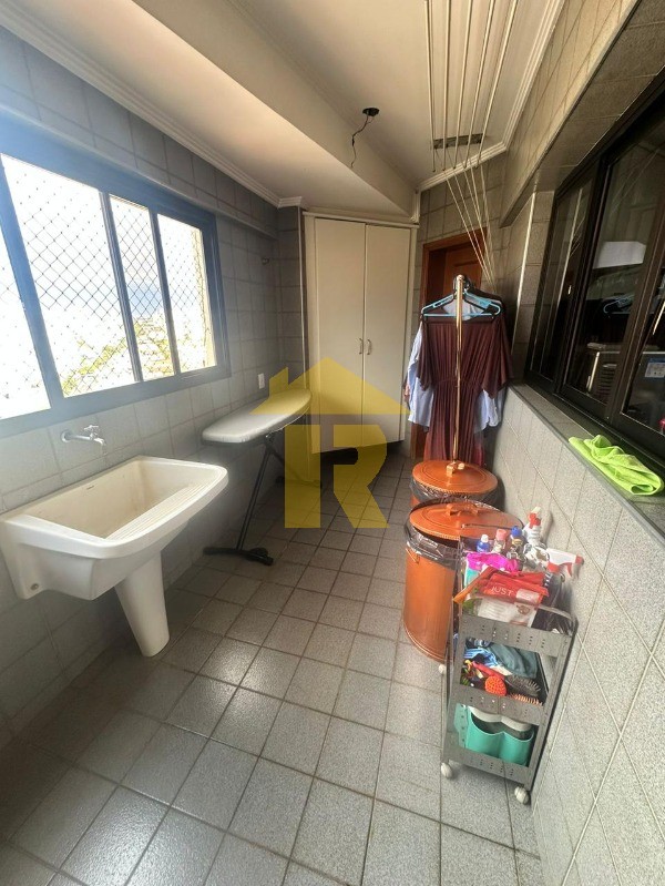 Apartamento com 3 quartos à venda, 132m² — foto 12 de 26