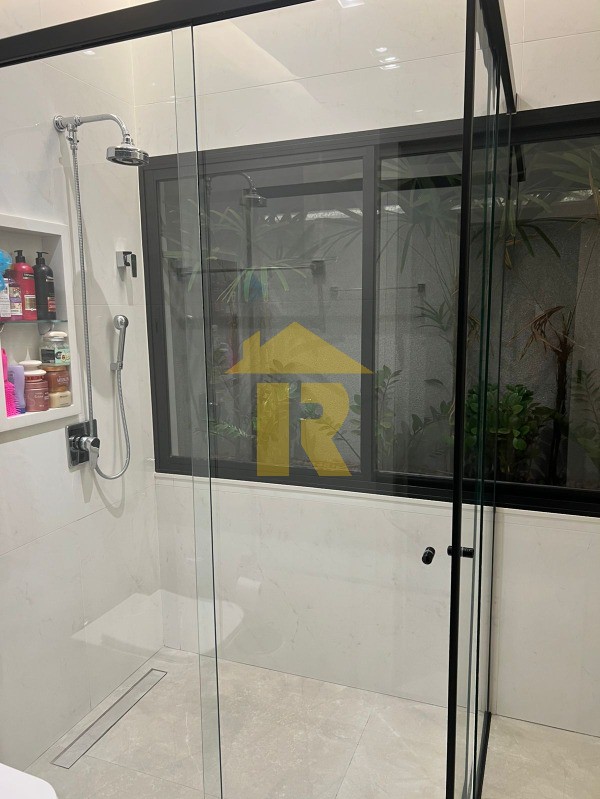 Casa de Condomínio com 3 quartos à venda, 313m² — foto 23 de 25
