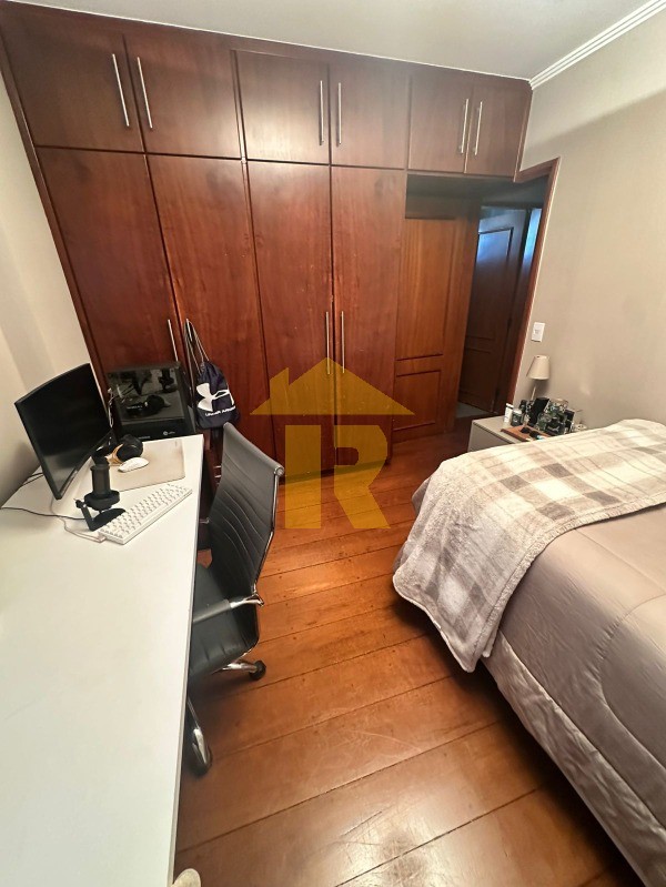 Apartamento com 3 quartos à venda, 132m² — foto 15 de 26