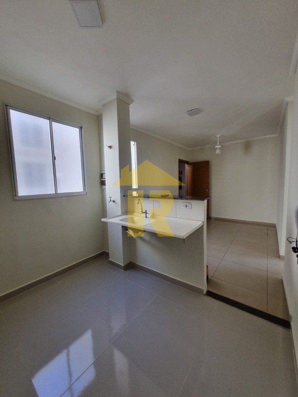Apartamento com 2 quartos à venda, 39m² — foto 4 de 22