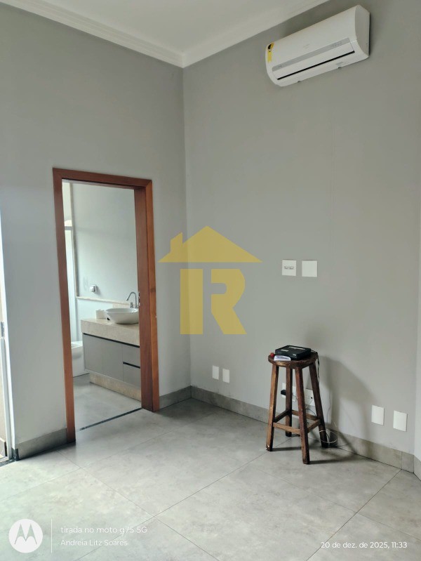 Casa de Condomínio com 4 quartos à venda, 260m² — foto 37 de 40