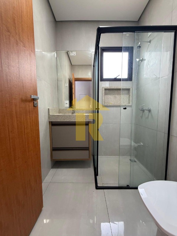 Casa de Condomínio com 3 quartos à venda, 250m² — foto 40 de 40