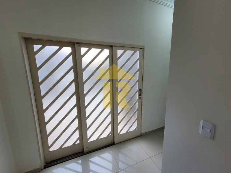 Casa com 3 quartos à venda, 160m² — foto 9 de 29