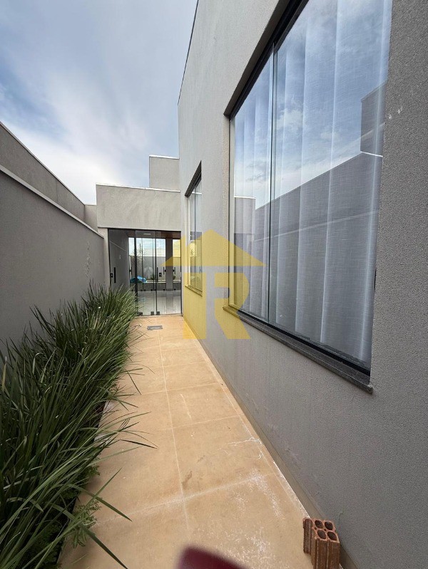 Casa de Condomínio com 3 quartos à venda, 250m² — foto 22 de 40