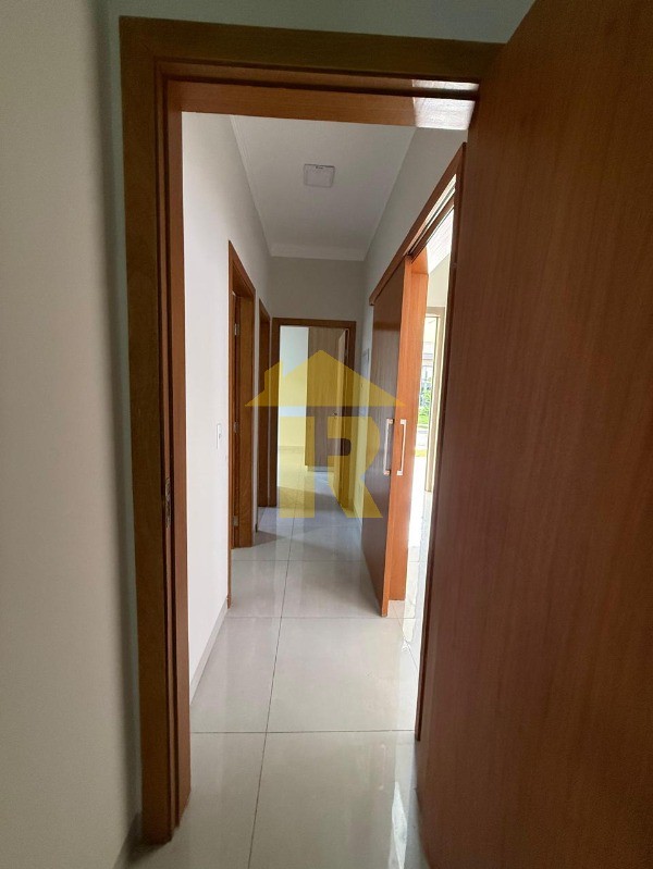 Casa de Condomínio com 3 quartos à venda, 250m² — foto 23 de 40
